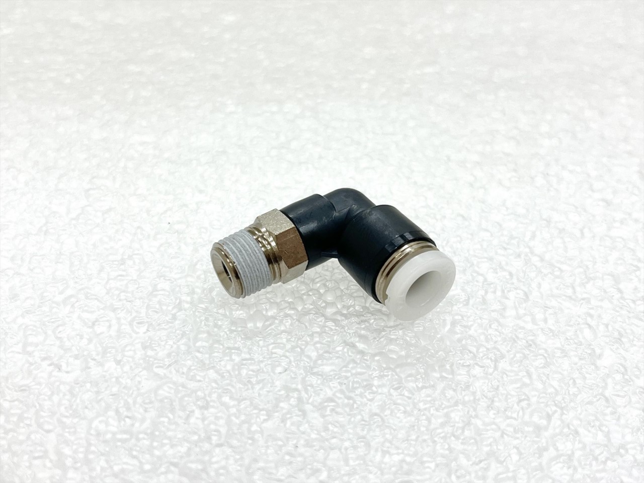 Fitting, Elbow, Push-In, 1/4 OD x 1/8 PT, Legris 3109-56-11