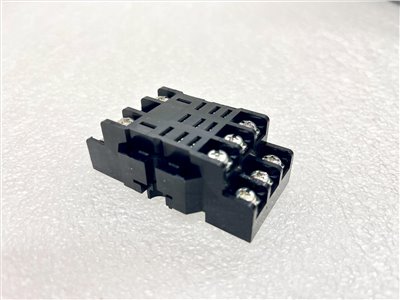 Socket, Relay